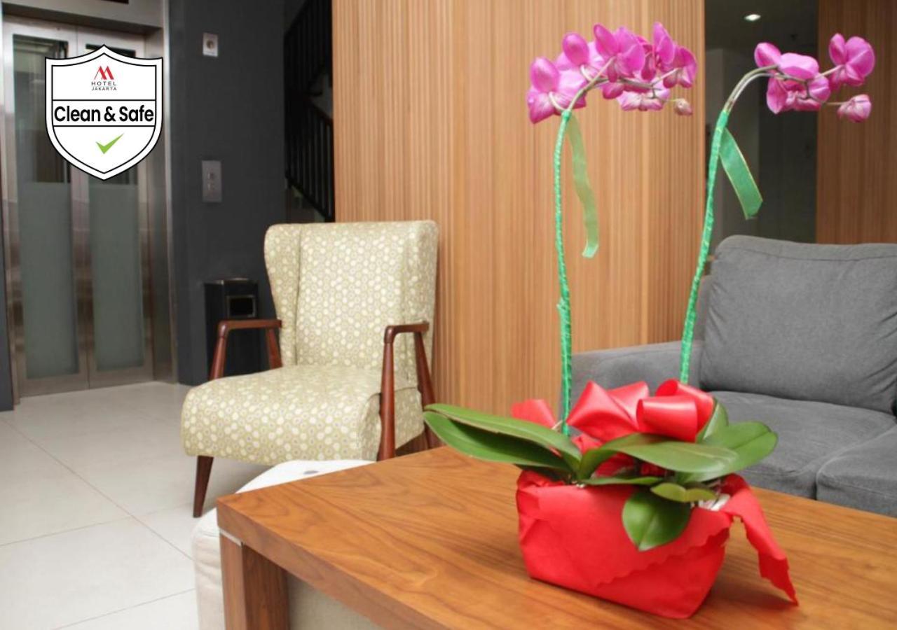 M Hotel Jakarta Exteriör bild